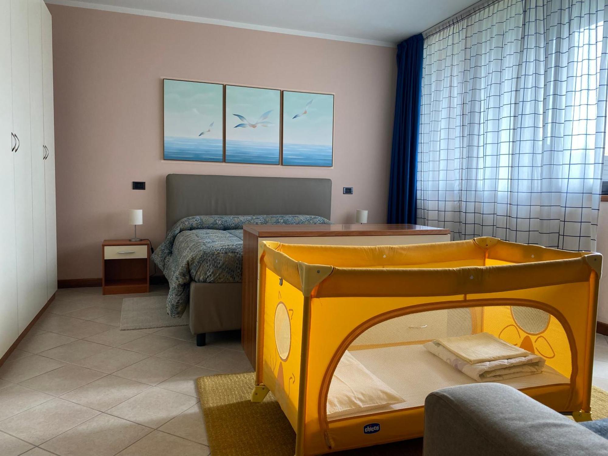 Flowers & Garden Apartment Con Vista Lago Манерба-дель-Гарда Экстерьер фото